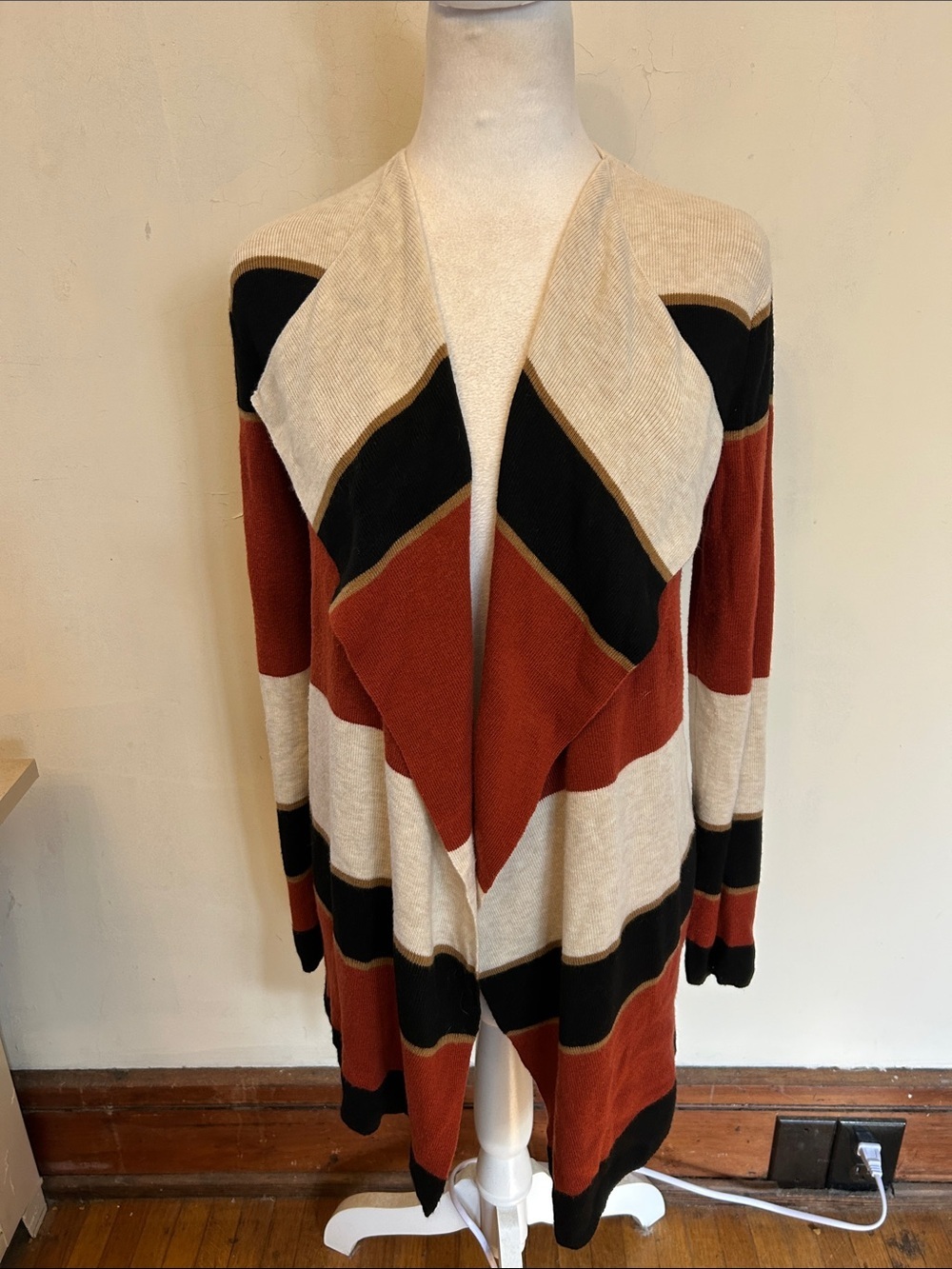 INC International Concepts black rust open cardigan Size S EUC